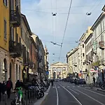 Apartment Three-room In Piazza 24 Maggio Navigli Milan